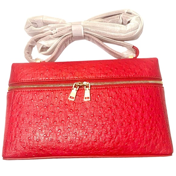 unbranded Handbags - Faux Ostrich Leather Women's Crossbody Bag